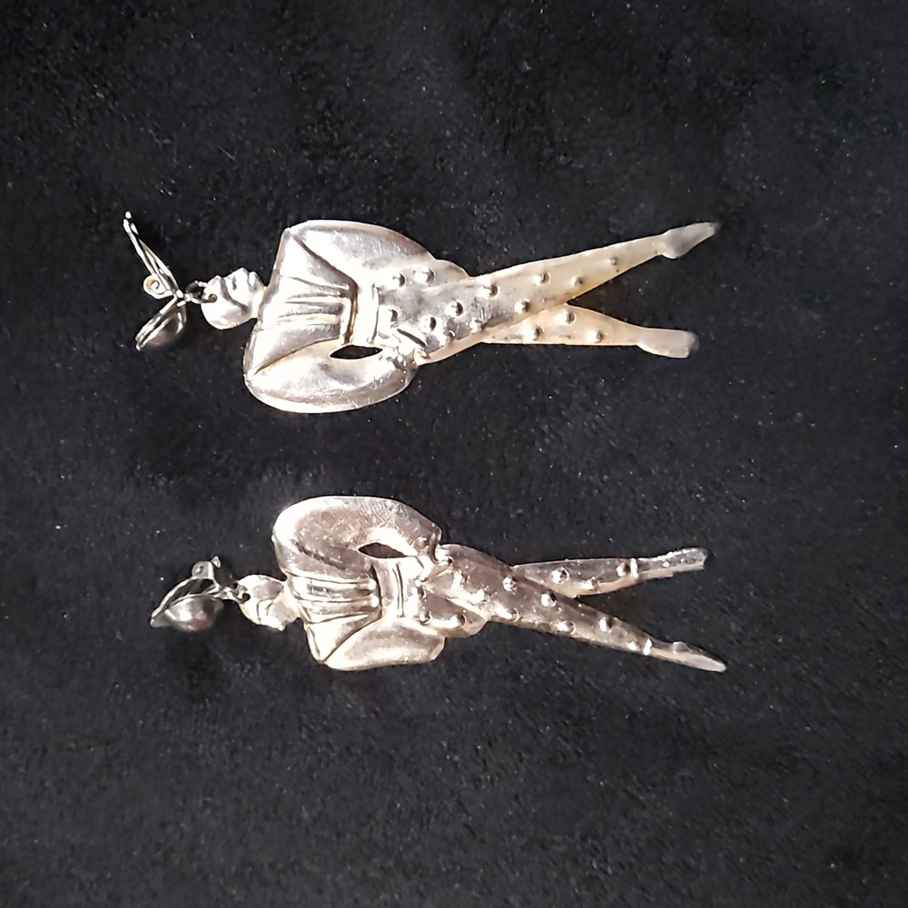 Vintage Mexican Sterling silver Clip on Earrings